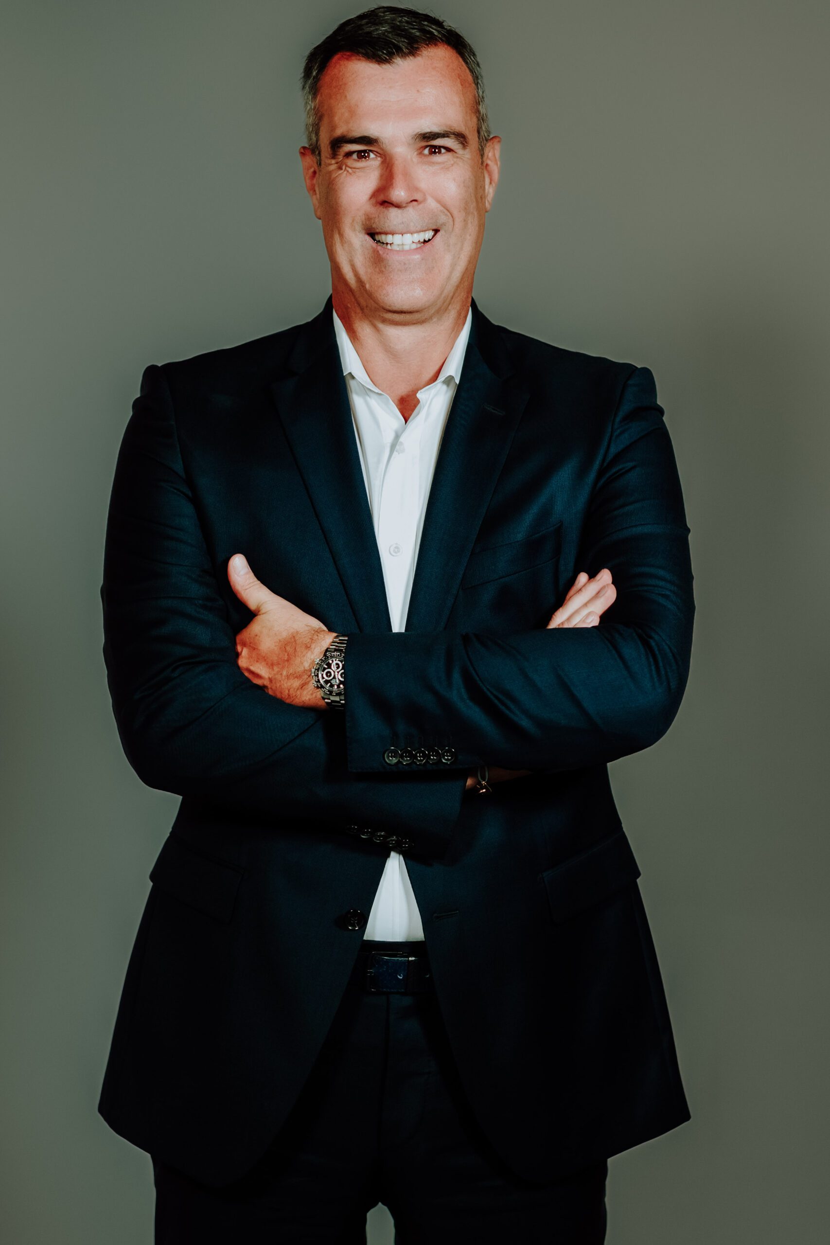 Photographer William Bichara capturing a portrait with CEO Olivier Chavy